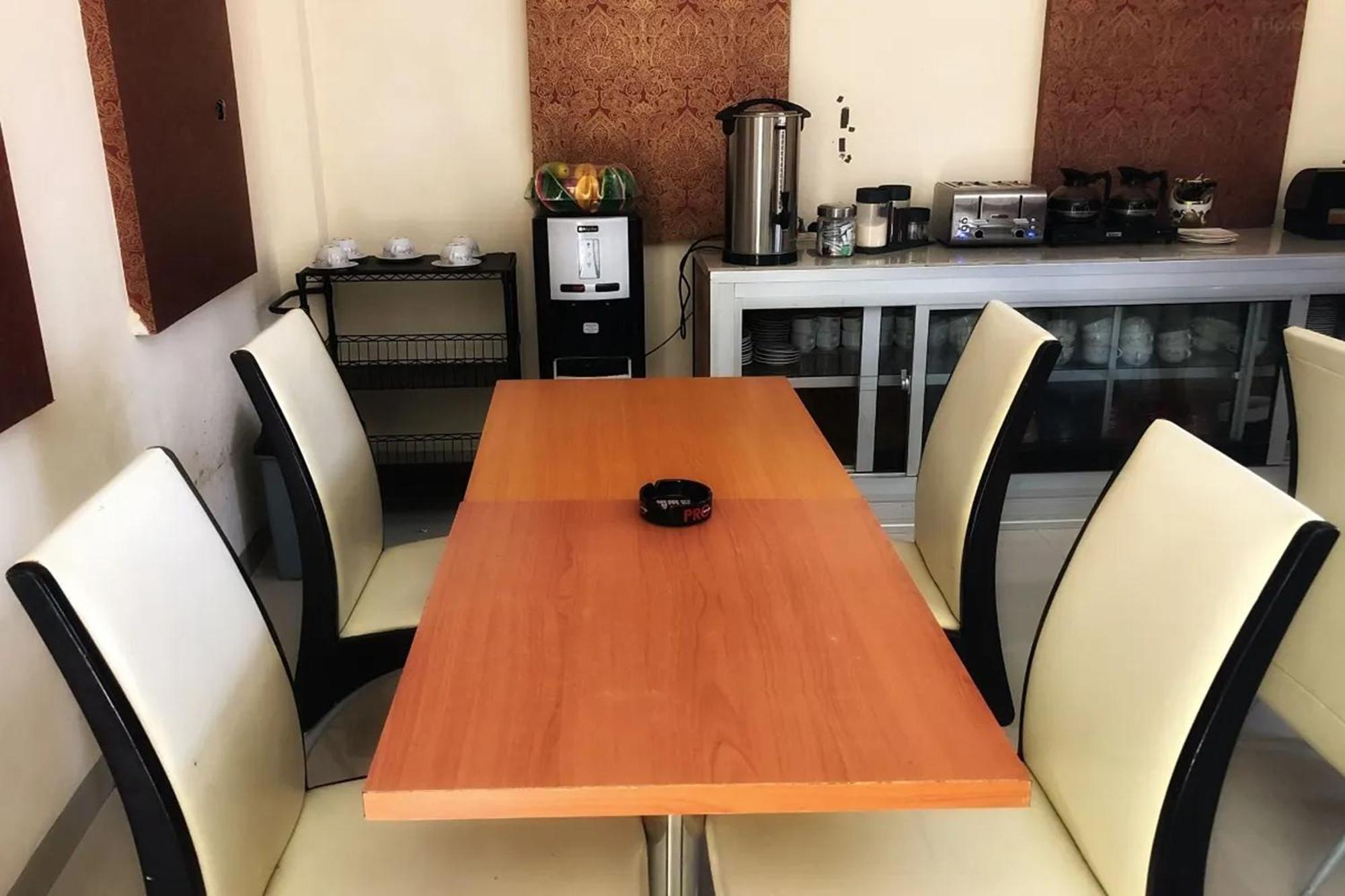 Hotel Manggasa Makale Kültér fotó