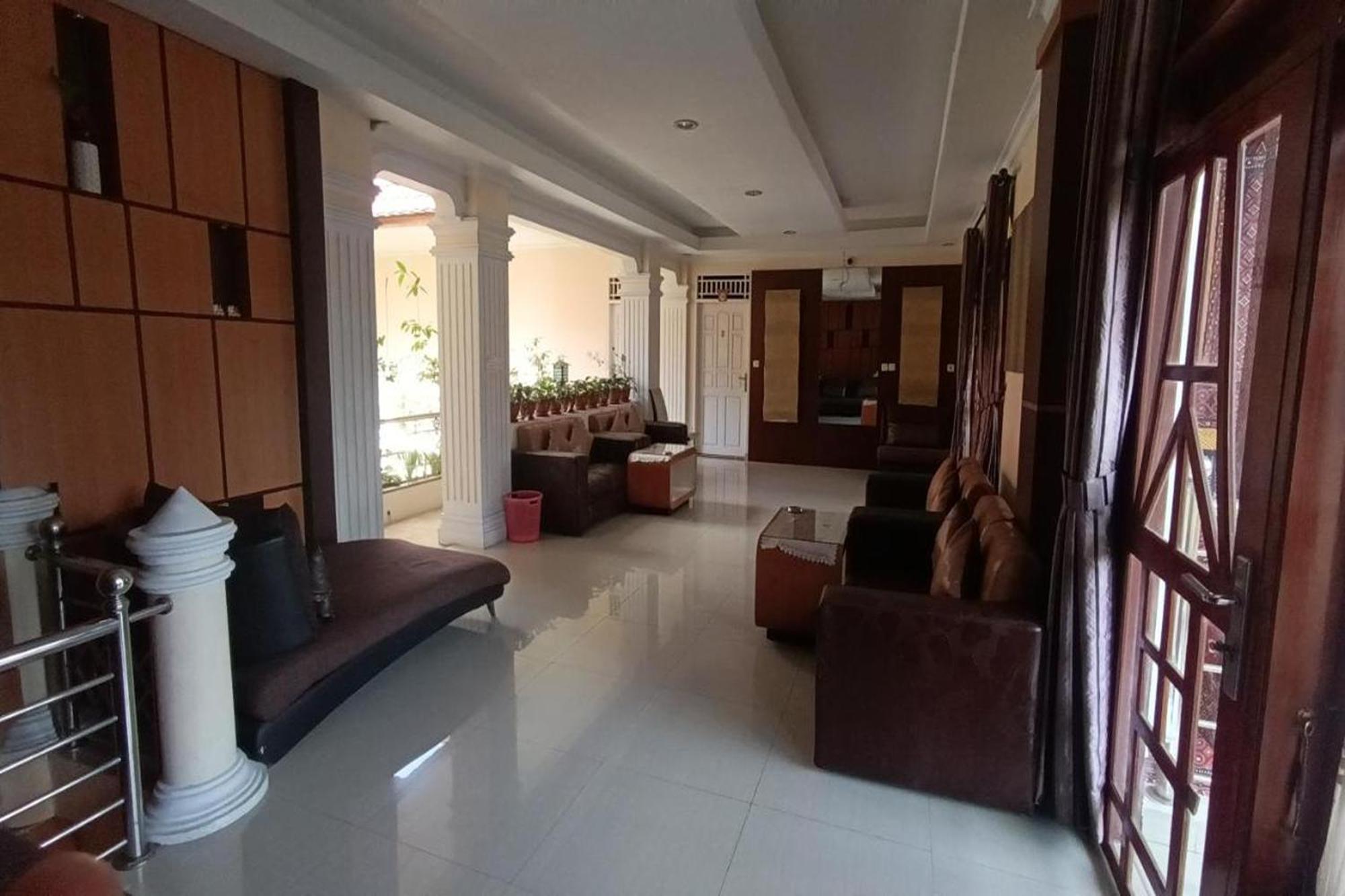 Hotel Manggasa Makale Kültér fotó